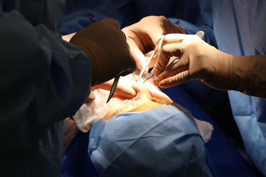 Equipo médico profesional en clínica de Guadalajara, México
