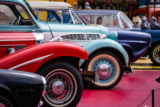 Asesoría online para seguro de coche a terceros AXA