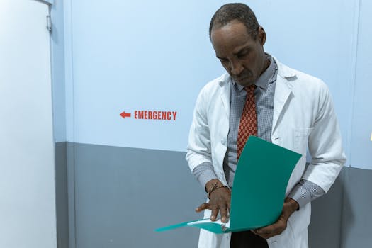Niño recibiendo atención pediátrica en Hospitales Star Médica