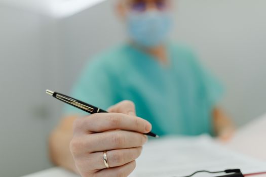 Pacientes disfrutando de atención personalizada en clínicas mexicanas